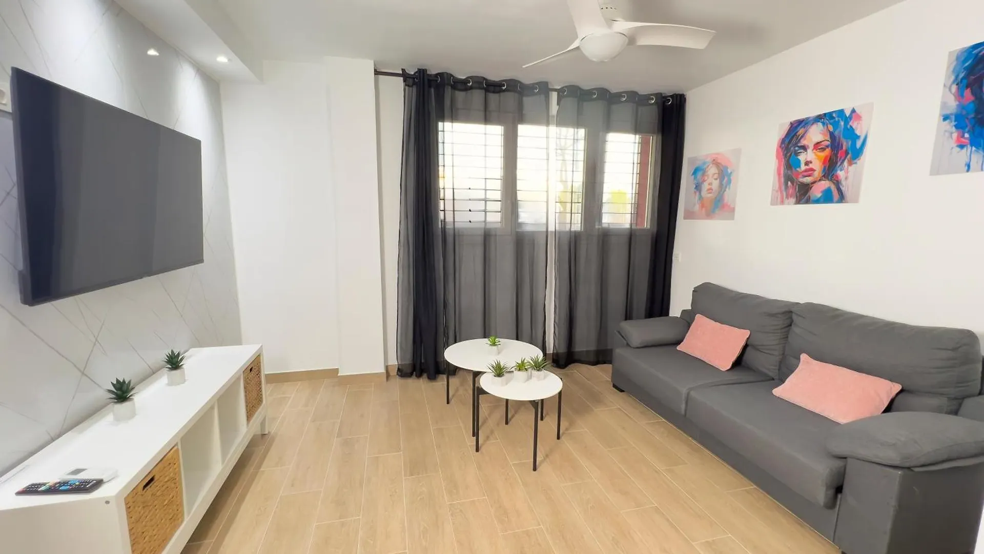 Torremolinos Centro Con Jacuzzi D Apartment Spain